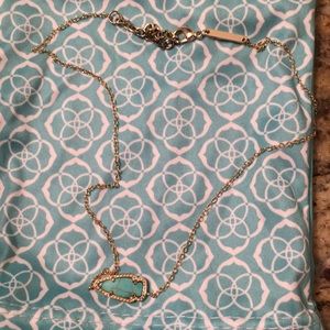 Kendra Scott necklace